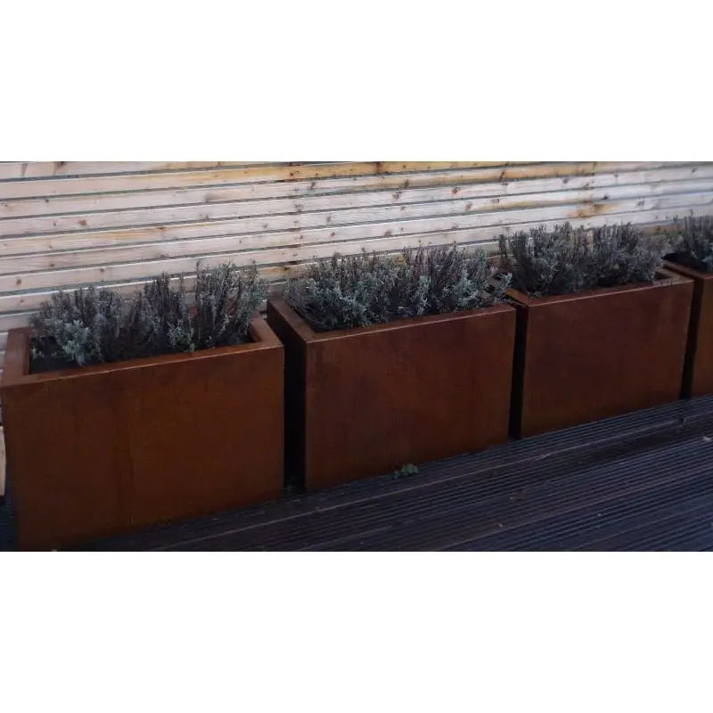 Edelrost Pflanzkübel mit Einsatz 78 cm – Vintage Blumentrog aus Metall - Pille Gartenwelt