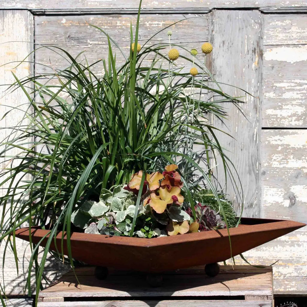 Edelrost Blumenschale eckig aus Cortenstahl – 30–70 cm, mit/ohne Kugeln - Pille Gartenwelt