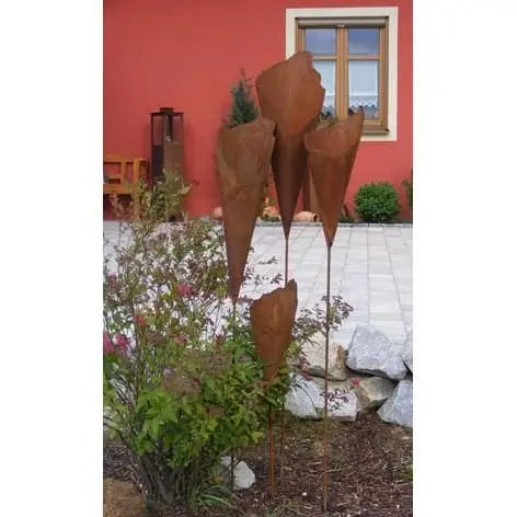 Edelrost Pflanztüte Gartenstecker – Spitztüte mit Stab 140/160 cm - Pille Gartenwelt