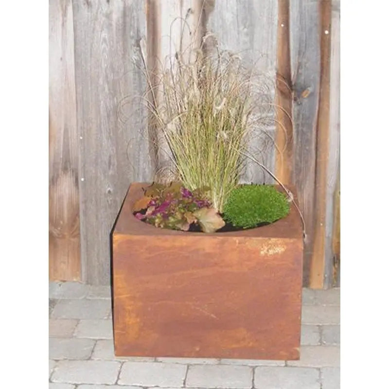 Edelrost Pflanzwürfel 50 cm – Shabby Chic Blumenkübel aus Metall - Pille Gartenwelt