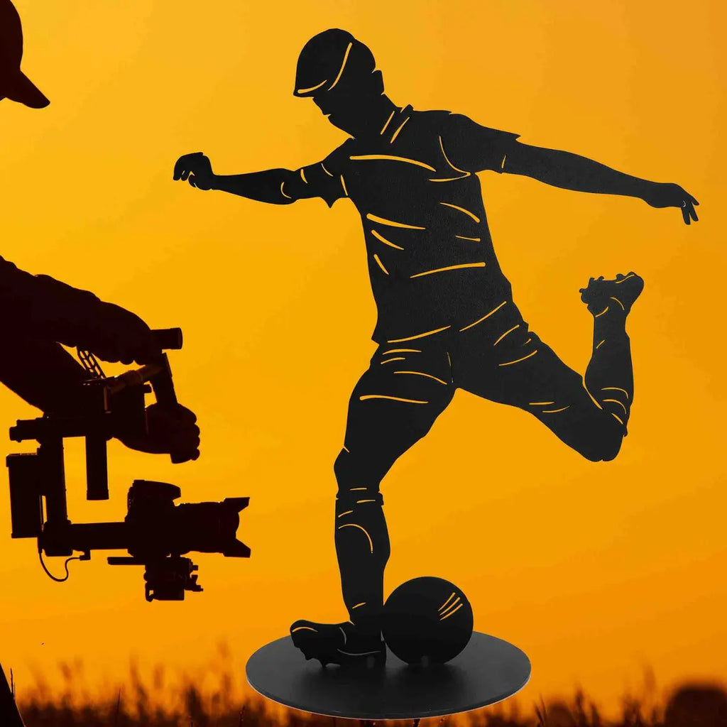 Fußball Skulptur schwarz matt – Metall Dekofigur 40 cm mit Bodenplatte - Pille Gartenwelt