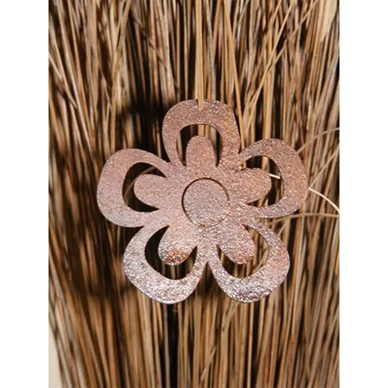 Edelrost Blume Hängedeko – Vintage Metallblüte in 4 Größen - Pille Gartenwelt