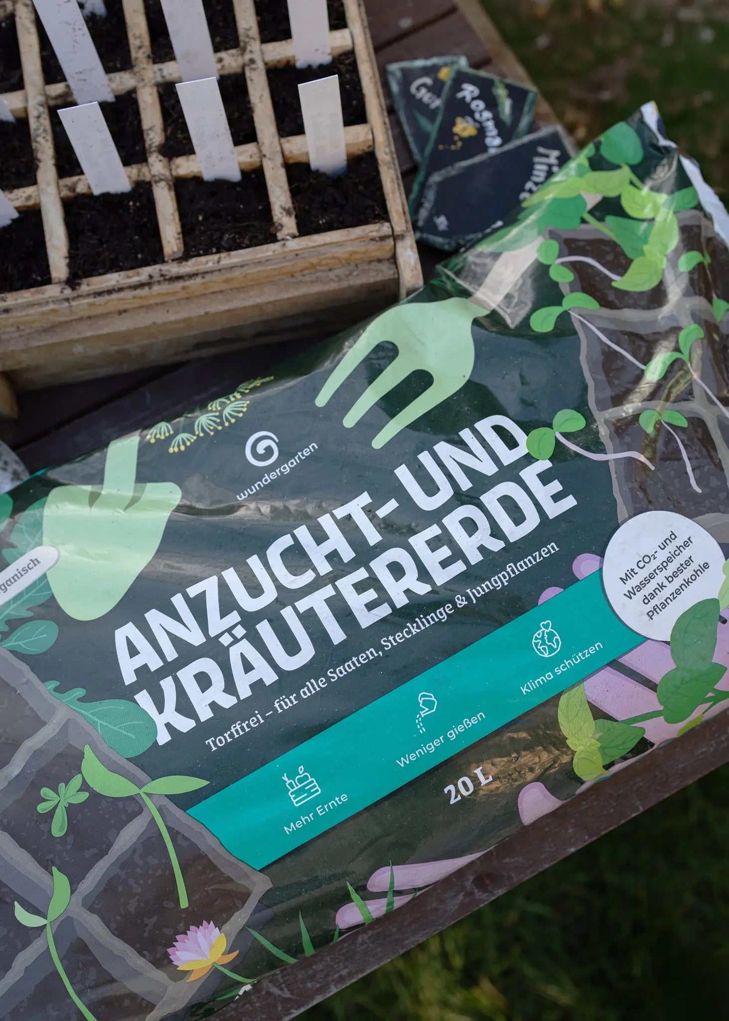 Wundergarten Organische Anzucht- und Kräutererde - 20L