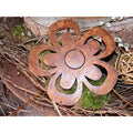 Edelrost Blume Hängedeko – Vintage Metallblüte in 4 Größen - Pille Gartenwelt