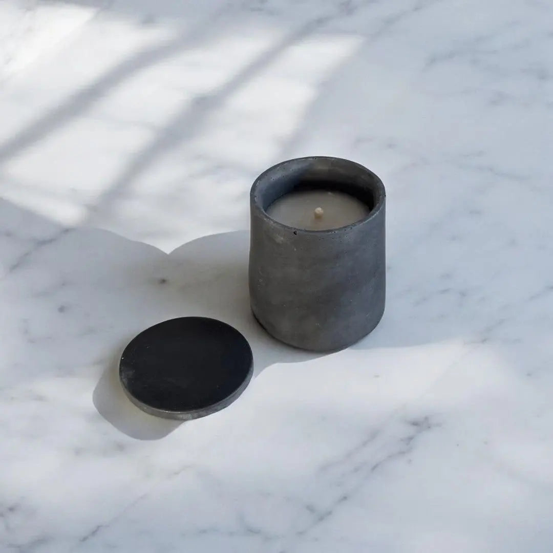 Design Dauerkerze Beton (dünner Docht)